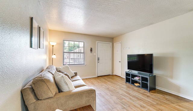 Texarkana Apartment ~ 2 Mi to Downtown!