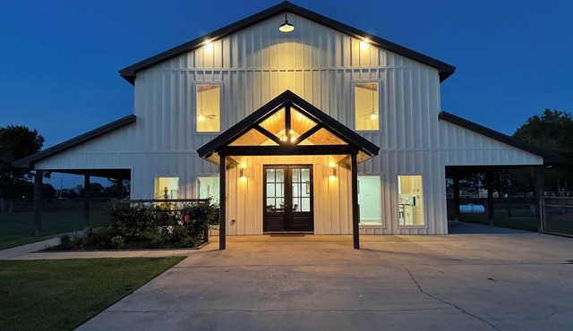Texas Barn home
