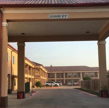 Texas Inn & Suites
