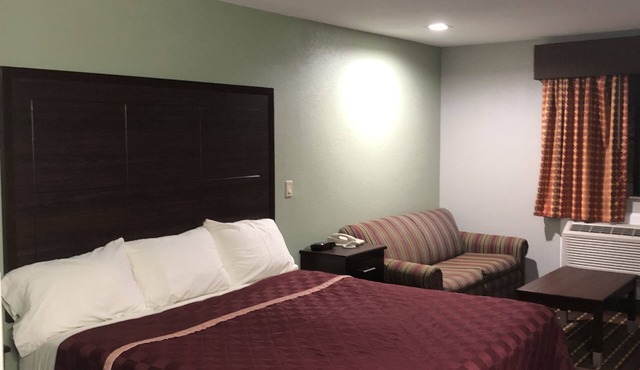 Texas Inn & Suites