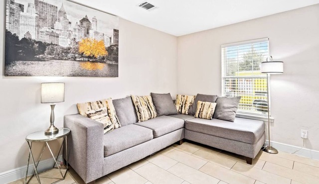 Texas Med Center Opulent & Luxury Home
