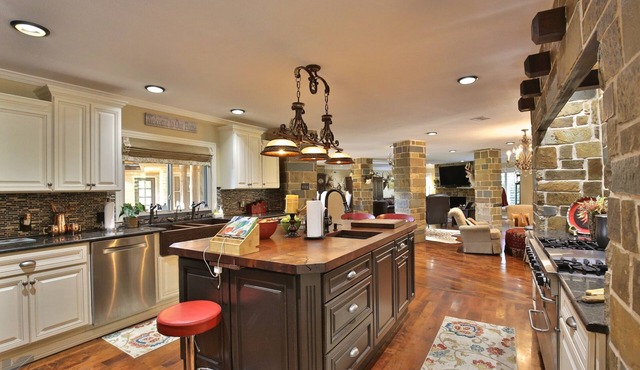 Texas Style Elegance and Class