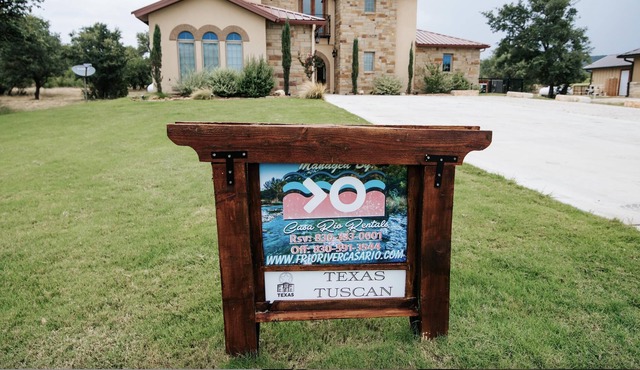 Texas Tuscan @ Casa Rio Rentals- Luxury Golf Course Home in Concan