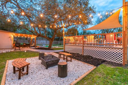 Texas Vacation Home, Game Room & POOL by Sixflags