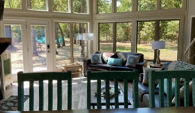 Texoma Tango Cabin by Lake & Sandy Beach!