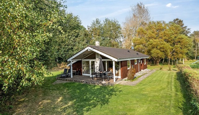 "Thala" - 35m from the sea by Interhome