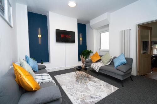 Thameside Terrace - 4Bed 3Bath near Purfleet train station