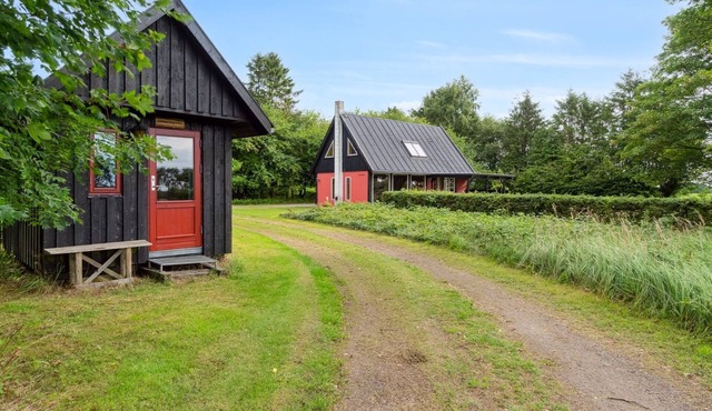 "Thana" - 8km from the sea by Interhome