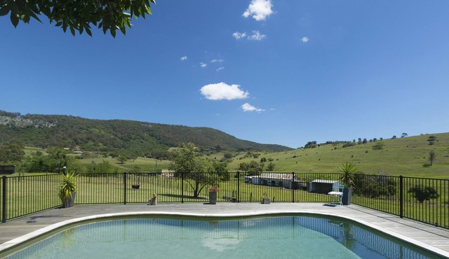 Tharah - Mountain View Estate