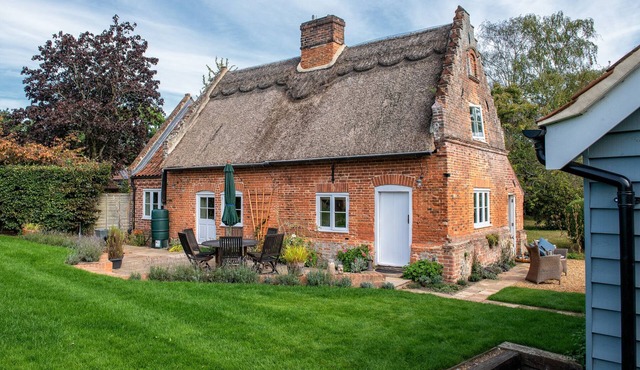 Thatch Cottage - A luxury Norfolk hideaway