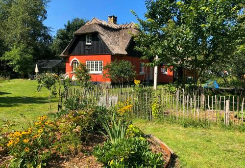 Thatched House From 1924 Close To The Beach