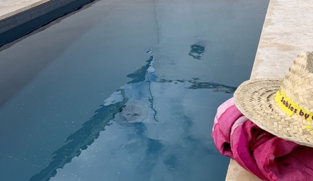 Thatched Villa 2 steps from the sea