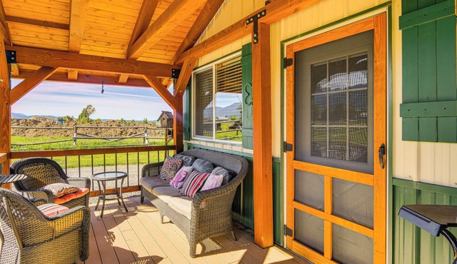 Thayne Retreat w/Mountain Views - Near Trails!