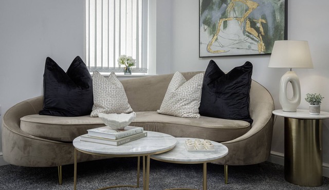 The 1878 Apartment 2