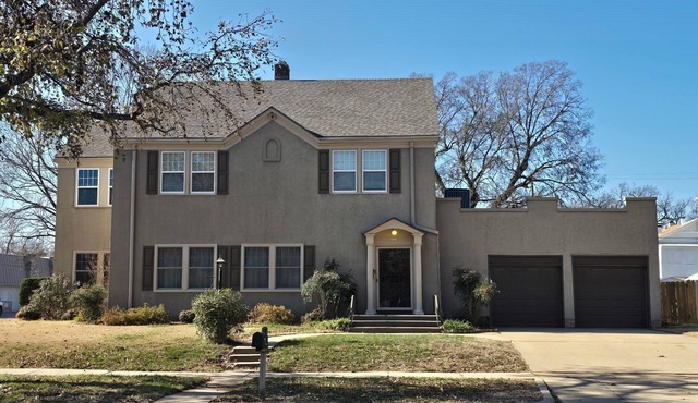 The 1890 - Historical comfort built in 1890