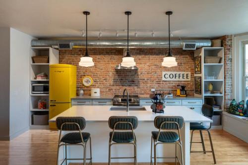 The 1913 - newly renovated historic downtown loft