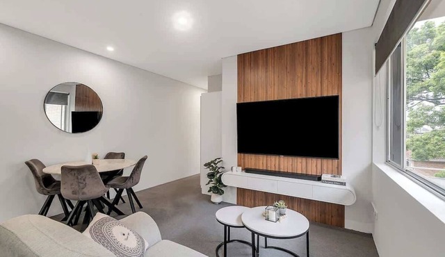 The 2 Bedroom Hurstville Haven