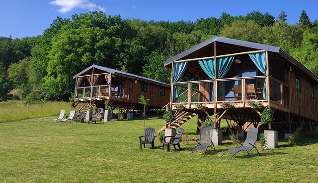 The 2 Maryflo Cabins