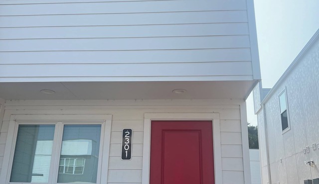 The 3-bedroom Smart Townhome in beautiful Houston!