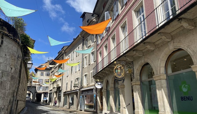 The 5 Continents III by Stay.Swiss - 7 bedroom apartment