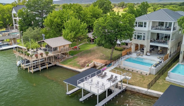 The 563 Villa | Concierge Services