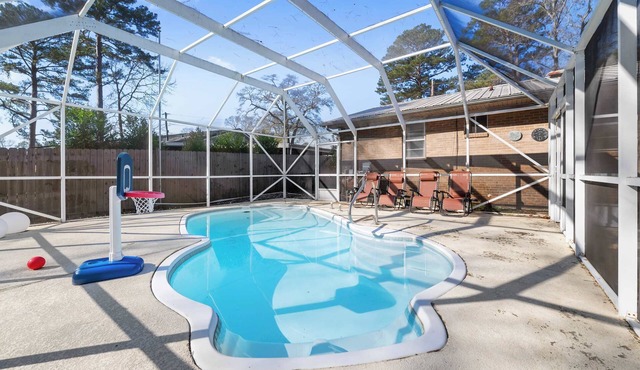 The Abuela House w/pool Near Airport & Ft Moore