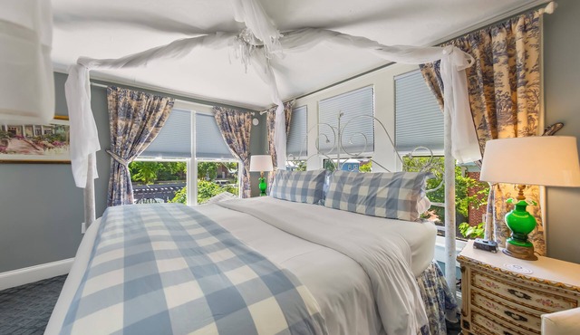 The Aerie Bed and Breakfast