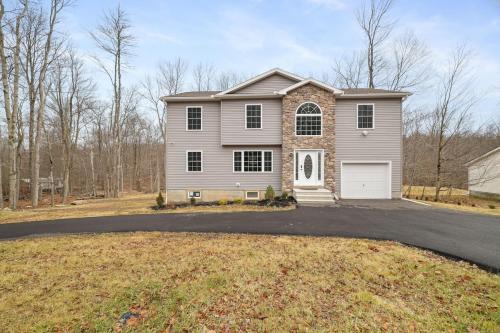 The Aerie House In Tobyhanna