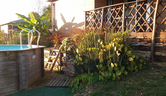 THE AIR-CONDITIONED CHALET IN THE VINEYARD