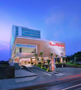 The Alana Hotel & Convention Center Solo by ASTON