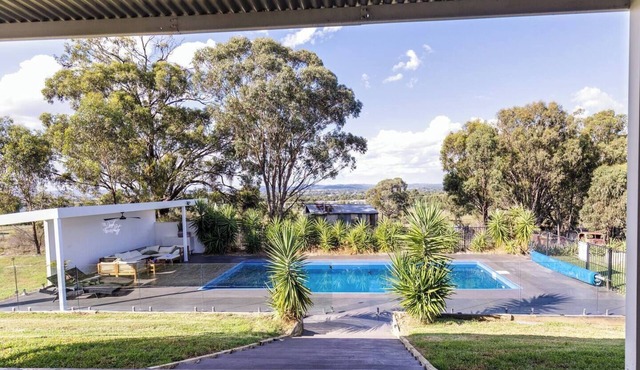 The Albens Countryside Chic amongst the Hills