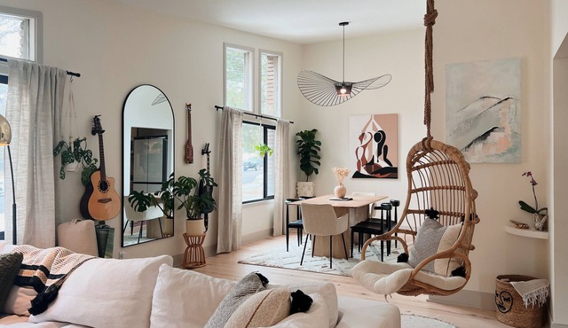 The Alpenglow Bungalow-3BR, 2BA mins from resorts!