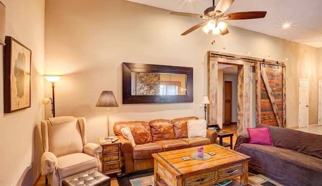 The Amen Corner - 279 Tamarack Ct