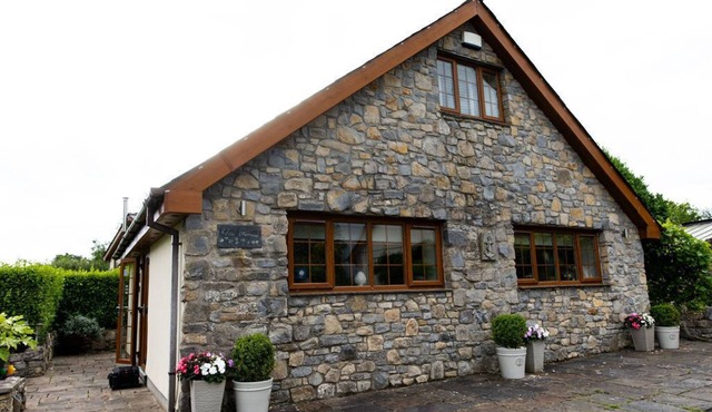 The Anchorage - two storey cottage.