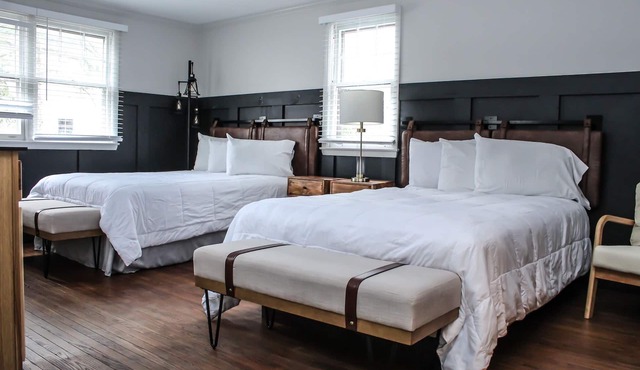 The Anderson Room at the Fairhaven Inn