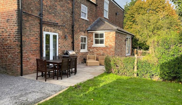 The Annex: 2 bedroom cottage, countryside, peaceful getaway with garden