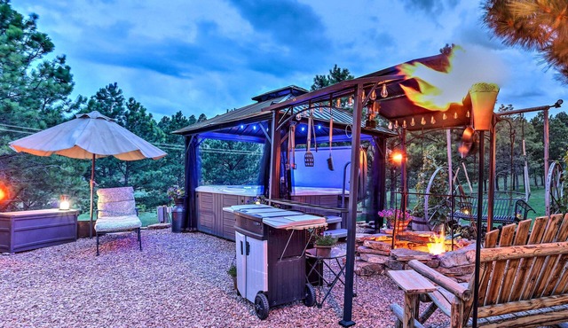 ‘The Apartment’ Retreat Near Mount Rushmore