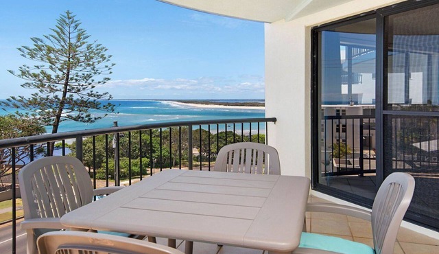 The Apartments Unit 8 Kings Beach QLD