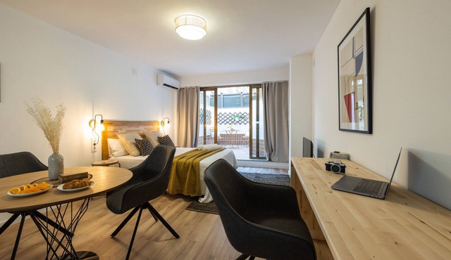 The Apolo Loft in Downtown by Florit Flats