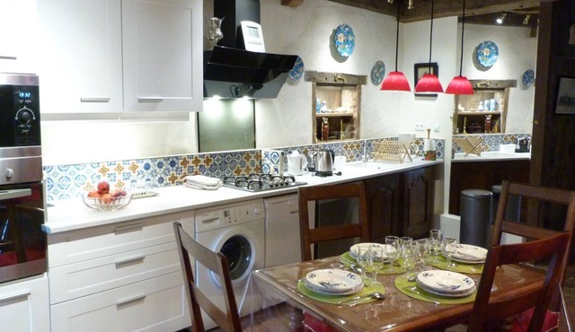 The Apothecary's Abode