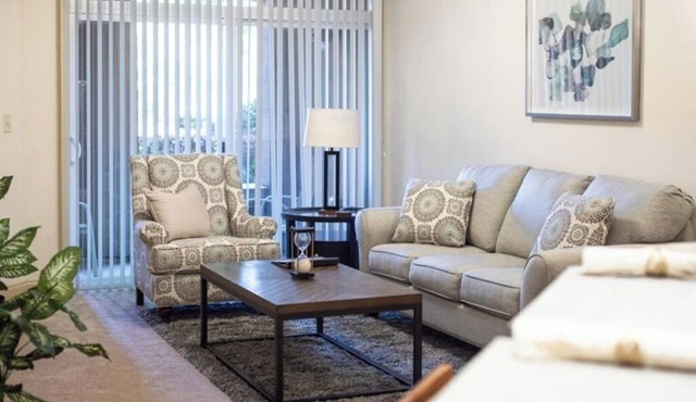 The Arboretum 1BR with Patio