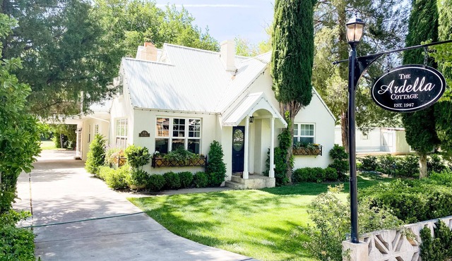 The Ardella Cottage - Charming escape near Zion National Park