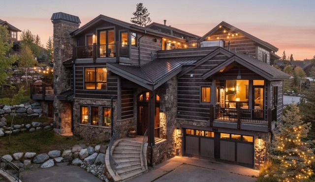 The Artisan Lodge ⛷ Ski In/Out 🔱 Gated ♨️ Rooftop Spa $0 Cleaning & Pet Fee