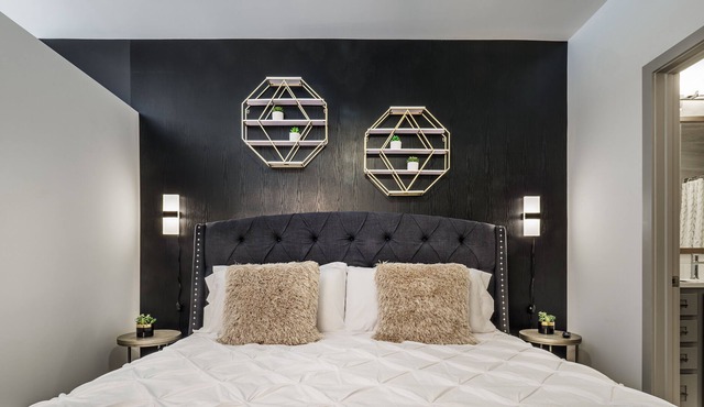 The Artist, Fast Internet - Pool - BWI - Gym - New Listing