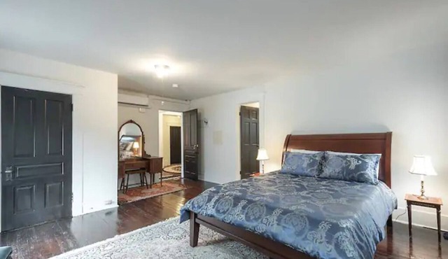 The Arundel Room in historic Holladay House