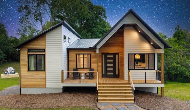 The Asheville Chalet - Sleeps 18 - 15 Minutes to Downtown Asheville