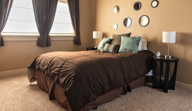 The Ashford 1BR apartment in historic downtown