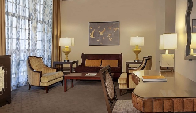 The Ashton Hotel, Signature Suite!