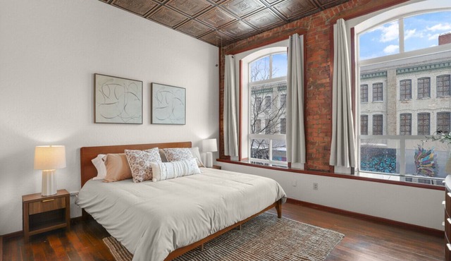 The Aspen: Downtown Cory Block Apartment