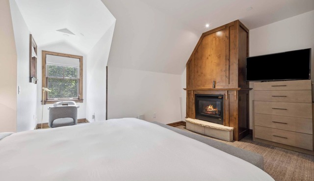 The Aspen Mountain Residences 51A - Studio Residence